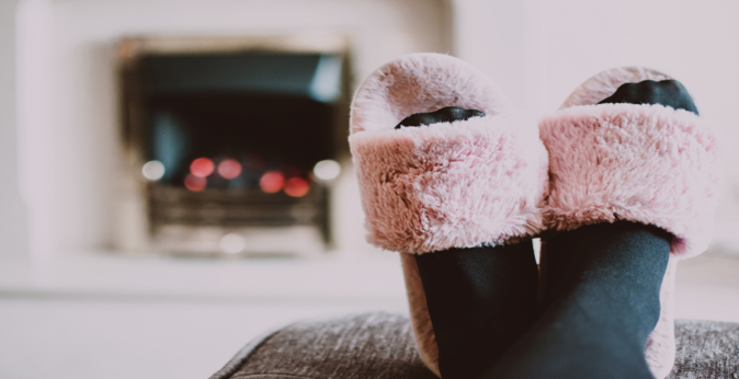 fluffy pink fleece house slippers