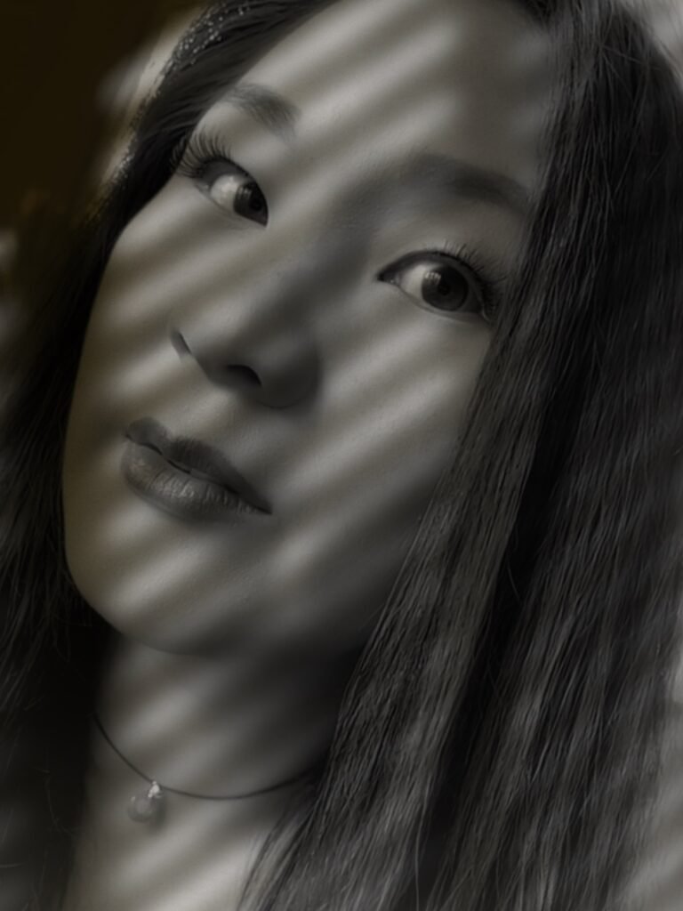 Lei Hang black & white virtual photography