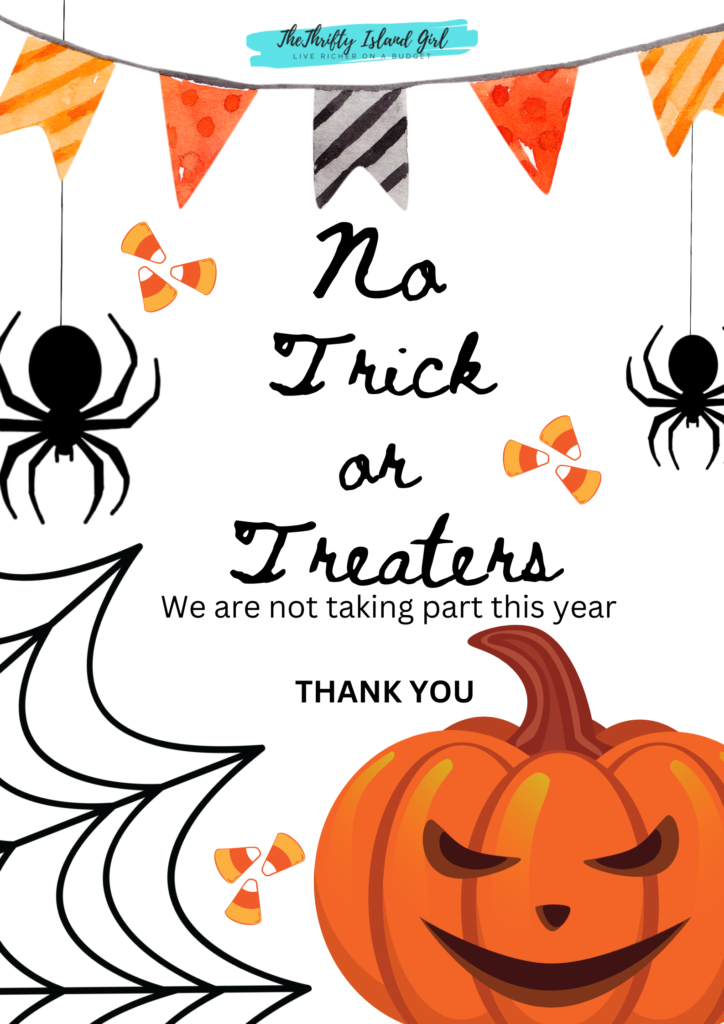 FREE Printable Halloween sign: No Trick or Treaters sign